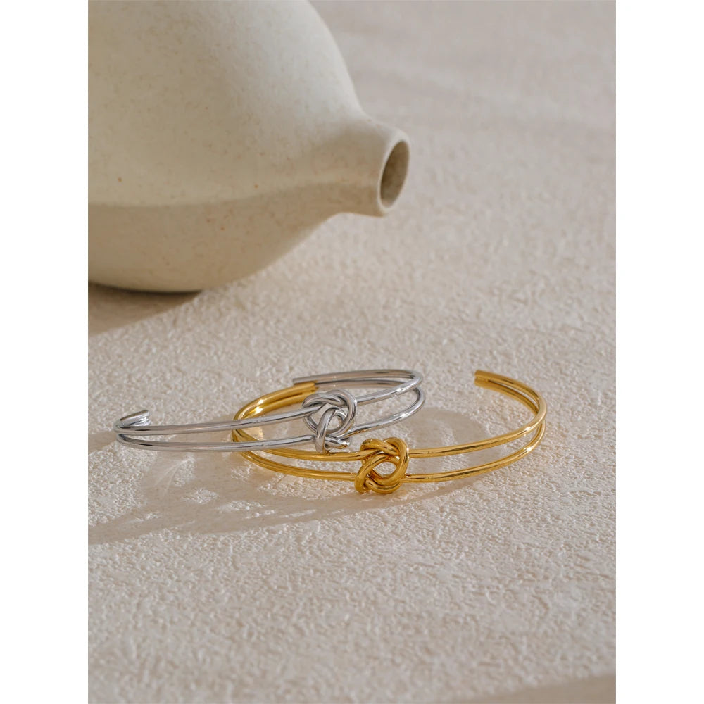 Bracciale Nodo d’Eleganza – Minimal Chic Impermeabile
