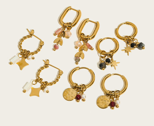Orecchini a Cerchio Placcati Oro 18K – Acciaio Inossidabile con Ciondolo in Pietra Naturale