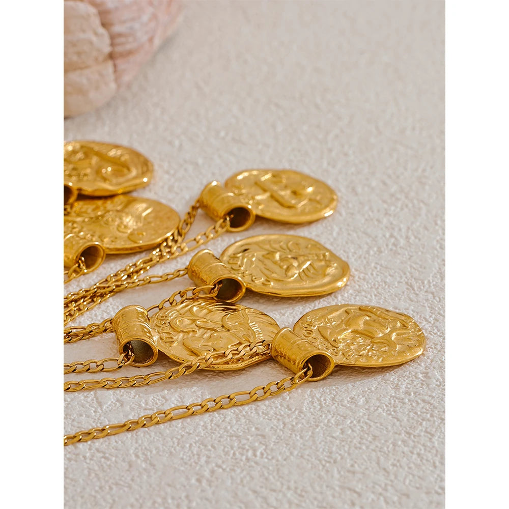 Collana Zodiac Gold – La Tua Costellazione, il Tuo Stile