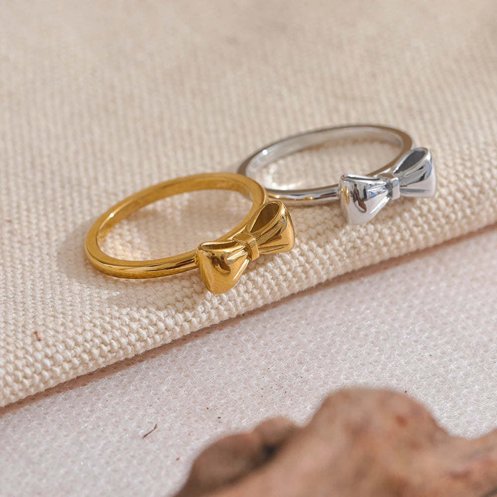 Anello Fiocco Elegante – Dolce Chic in Acciaio Inossidabile