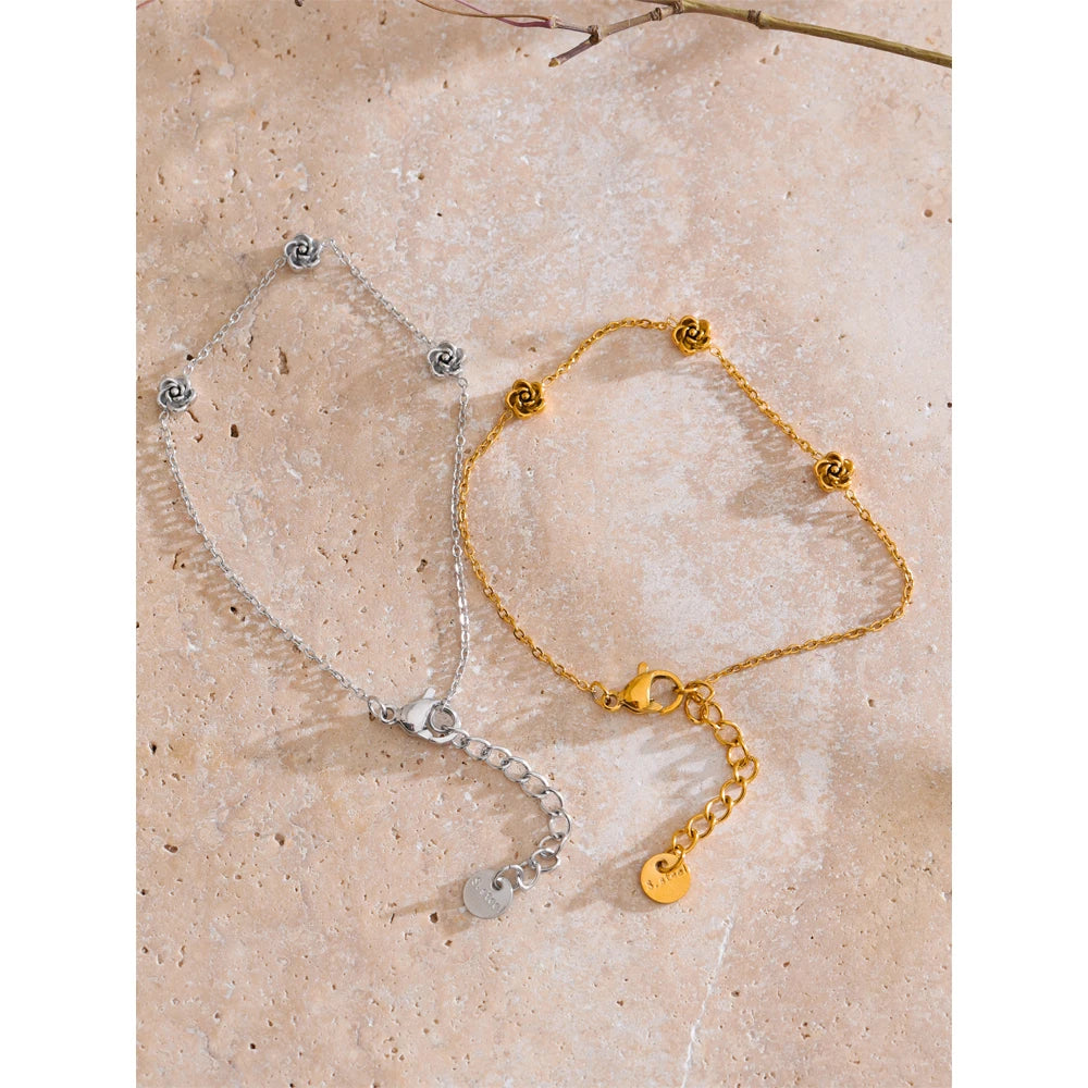 Bracciale minimalista con fiore di rosa – Acciaio inossidabile
