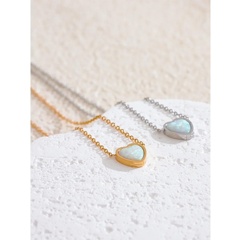 Collana Heart Glow – Acciaio Inossidabile Oro o Argento