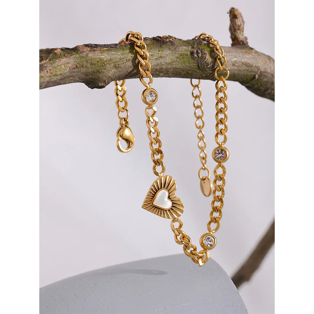 Bracciale Cuore di Madreperla – Eleganza Naturale
