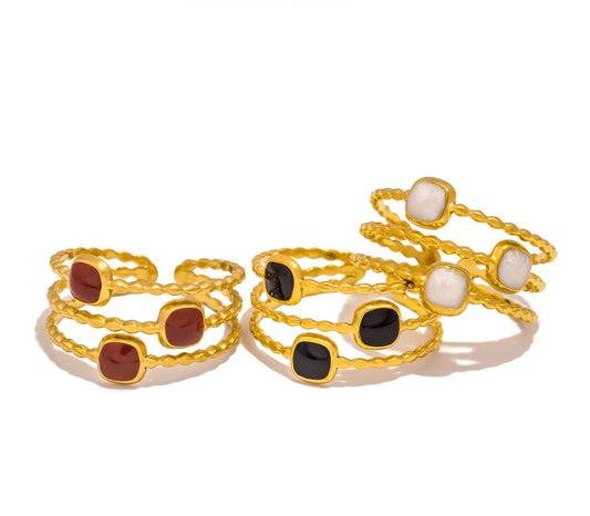 Anello Minimal Chic – Accessorio Moda in Smalto Colorato