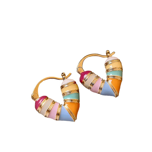 Collezione Cuori in Pastello – Cerchi dorati dal tocco dolce
