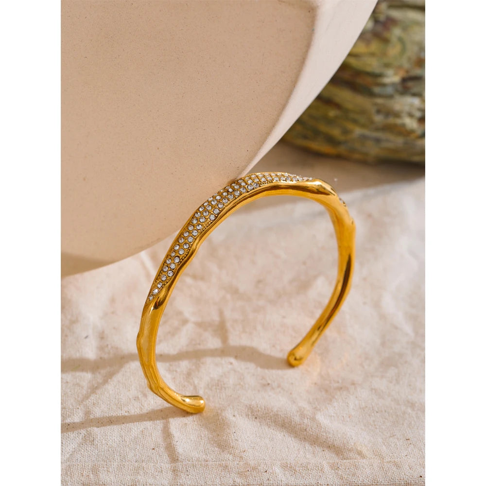 Bracciale Luce Dorata – Eleganza che illumina