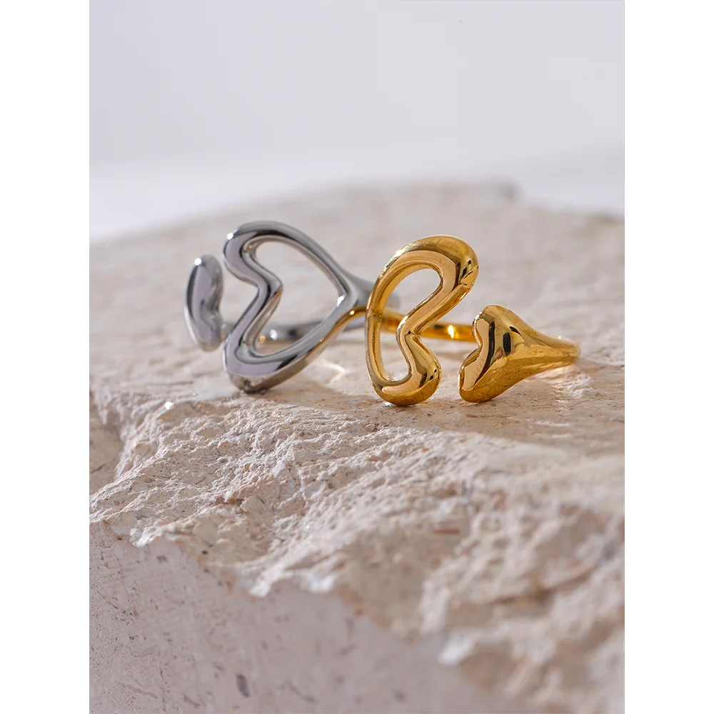Anello Cuore Gemello – Minimal Chic in Acciaio Inossidabile