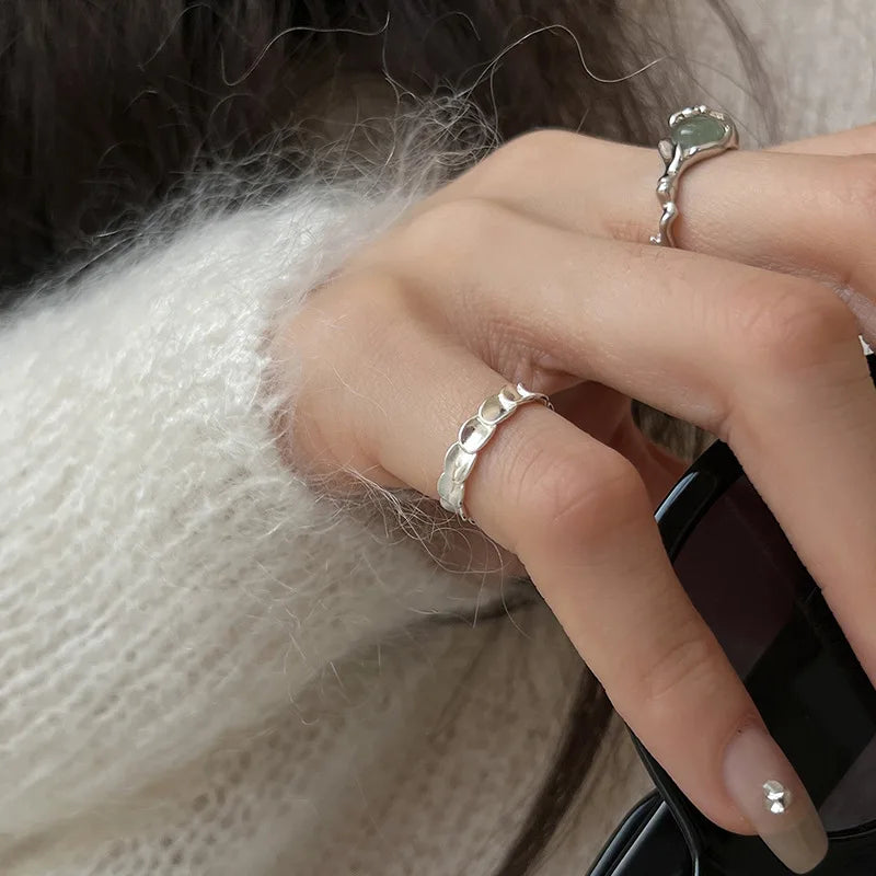 Anello “Respiro della Terra” con Giada e Finitura Liquida