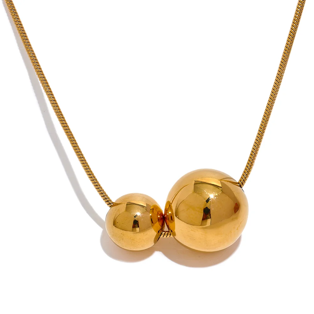 Collana Perla Dorata – Eleganza Quotidiana in Acciaio Inossidabile