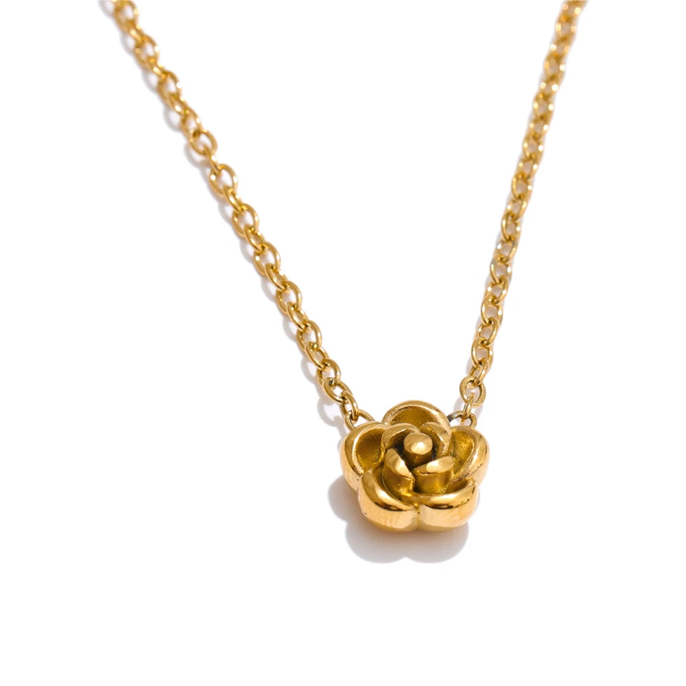 Incanto di Rosa – Collana, Bracciale e Orecchini Coordinati