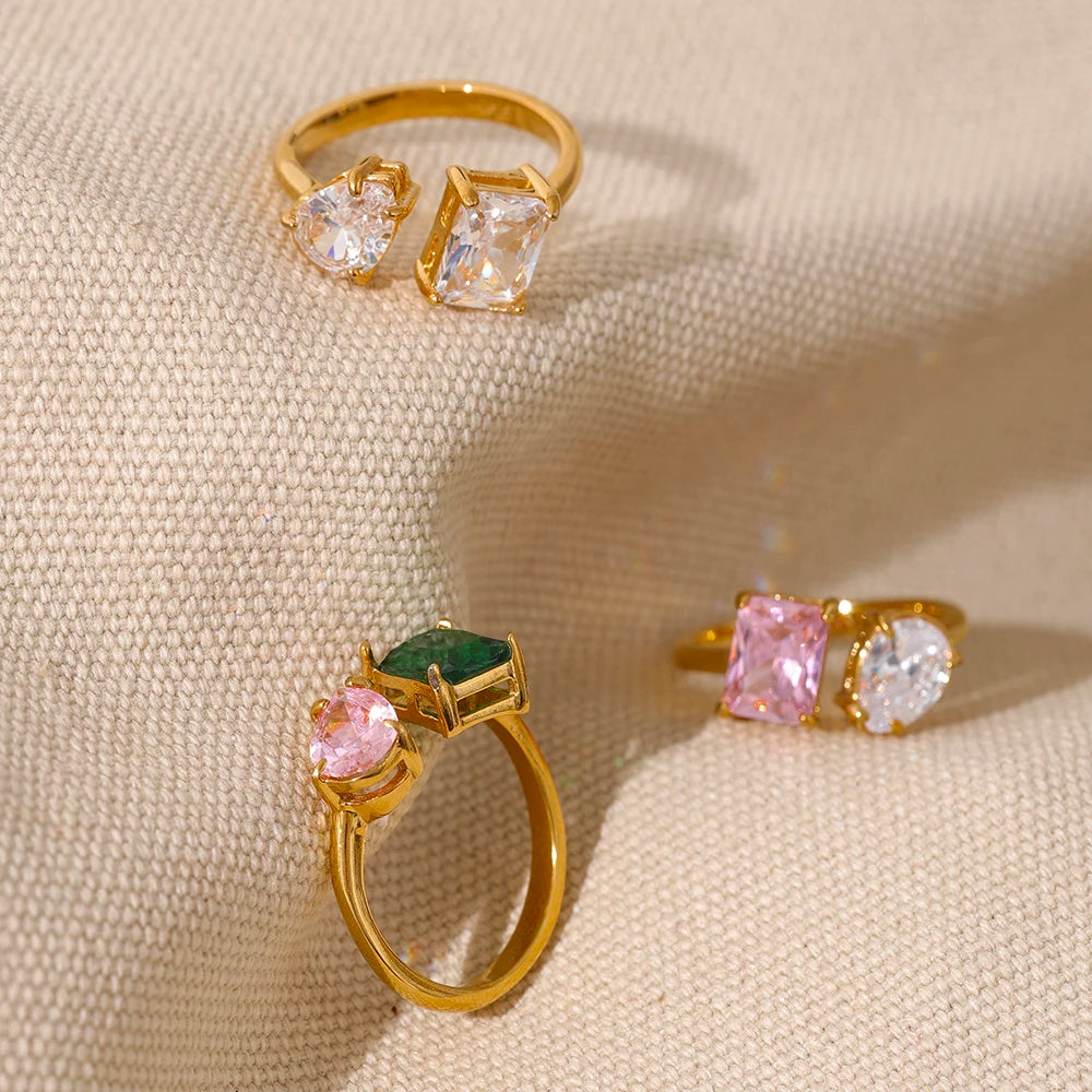 Anello Duo Gemme Colorate – Eleganza Brillante in Acciaio Inossidabile Oro