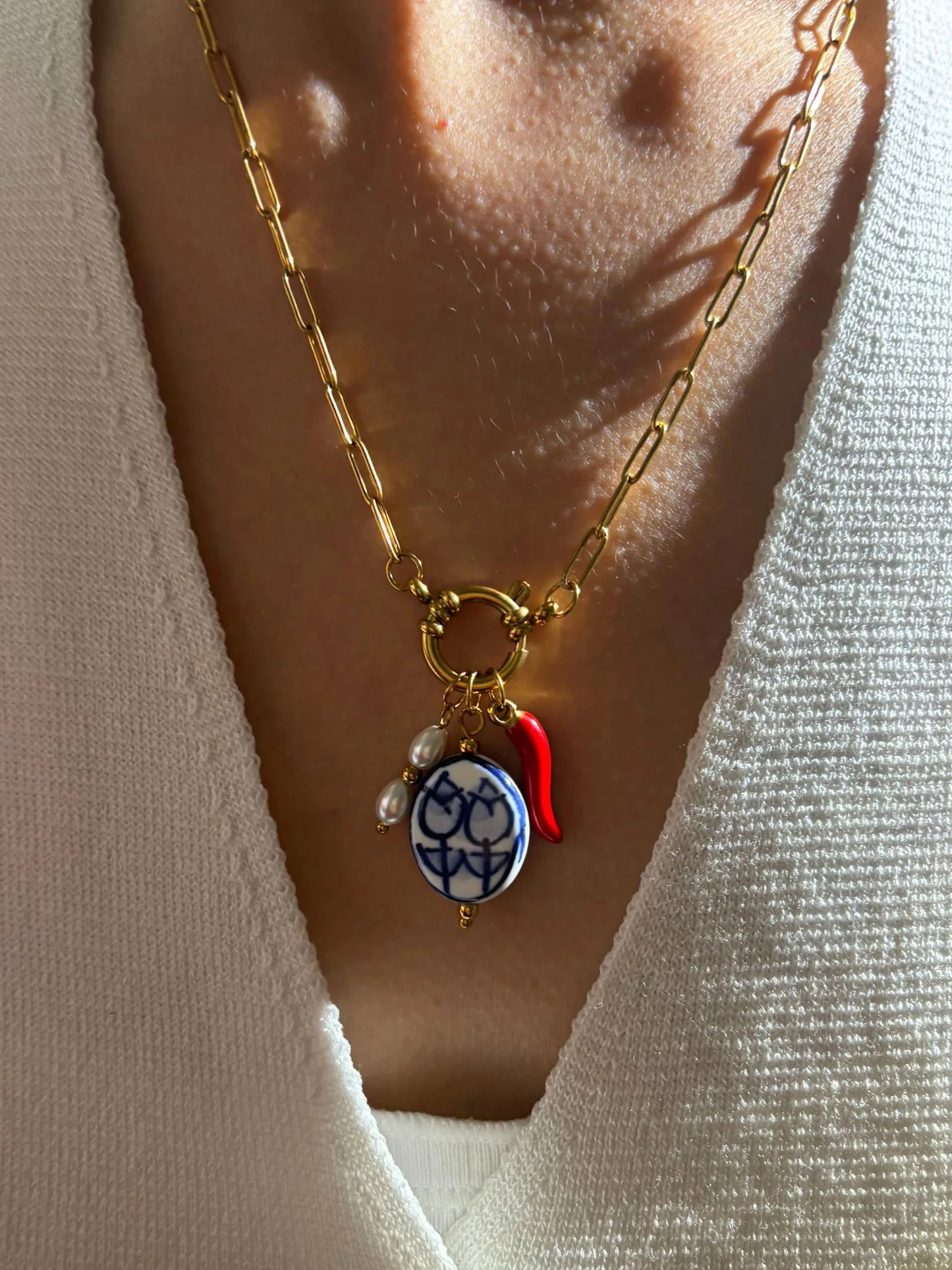Collana Boho con Ciondolo Cuore, Peperoncino e Perla – Acciaio Inossidabile Smaltato