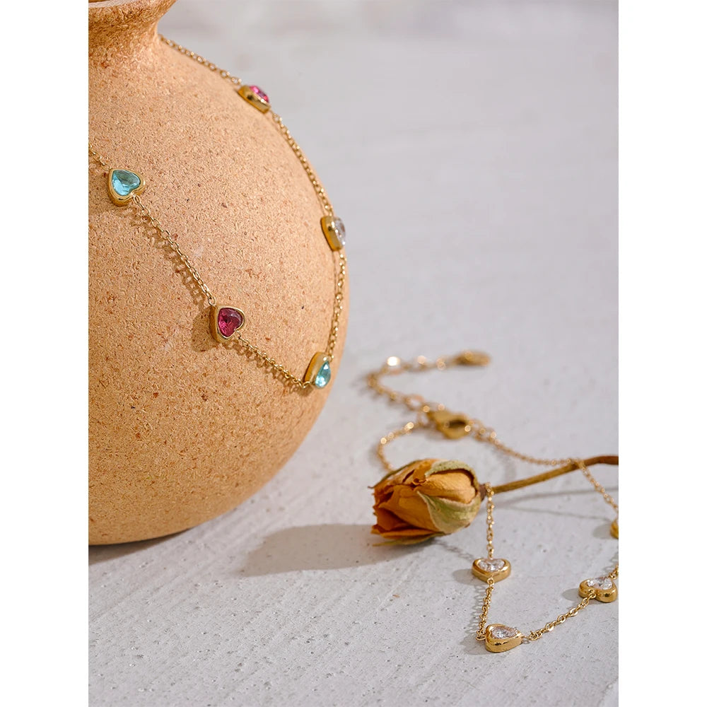 Cavigliera Cuori di Cristallo – Eleganza Estiva