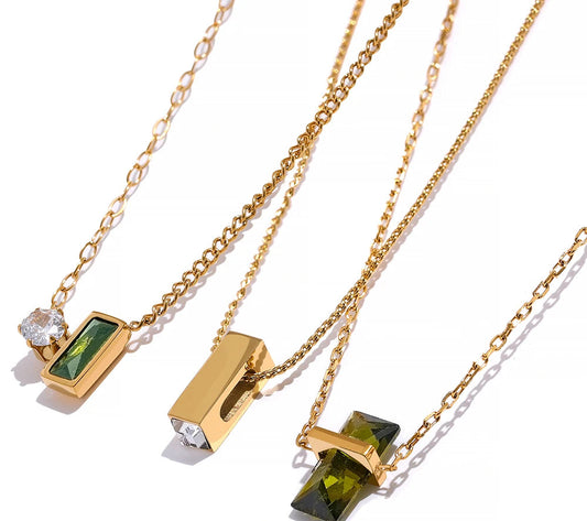 Collana Minimal con Zirconi – Acciaio Inossidabile Oro, 5 Varianti
