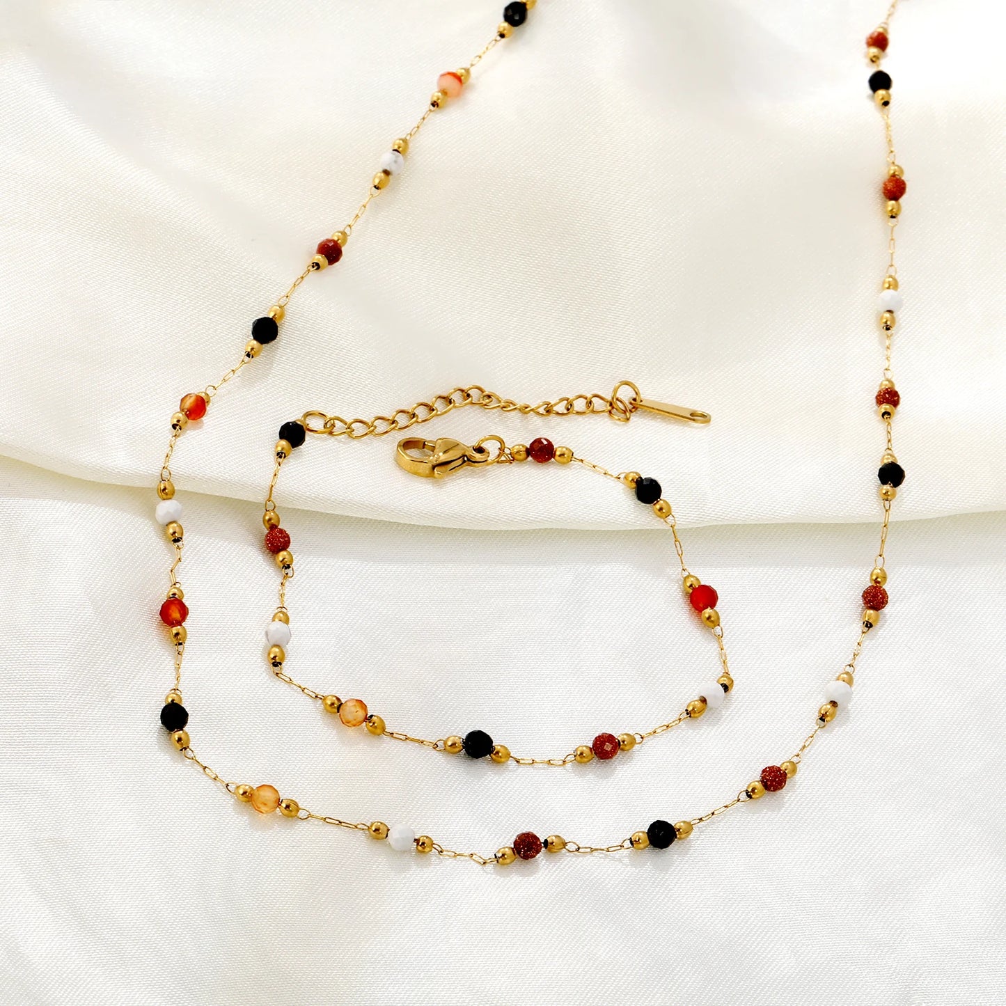 Set Collana e Bracciali con Perle – Minimalismo Chic