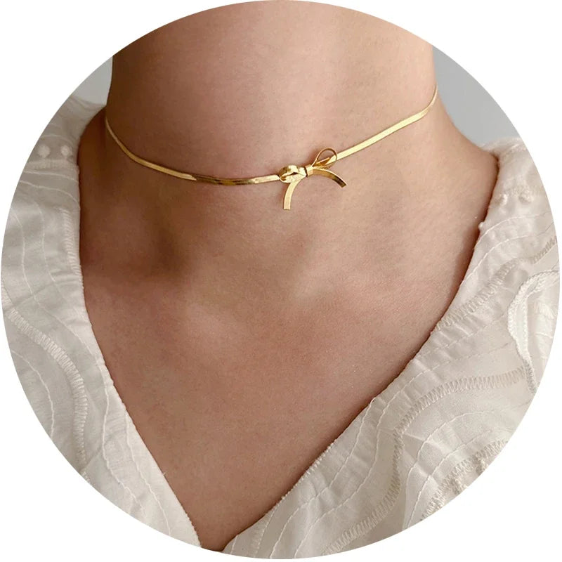 Collana Fiocco Dorato – Minimal Chic