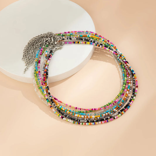 Collana girocollo boho con perline multicolori – Fatto a mano