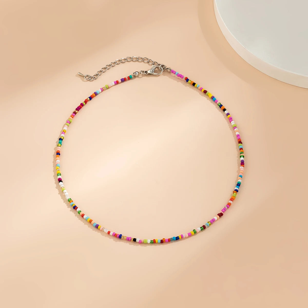 Collana girocollo boho con perline multicolori – Fatto a mano