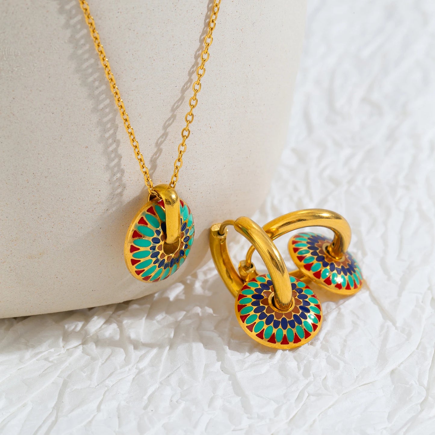Set “Margherita Dorata” – Collana e Orecchini floreali boho