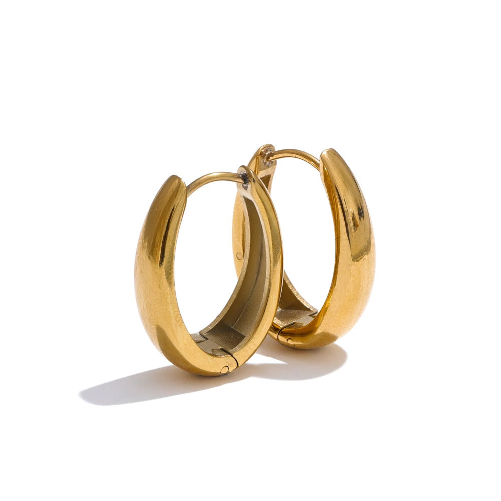 Orecchini LunaraCharm – Brilla con eleganza