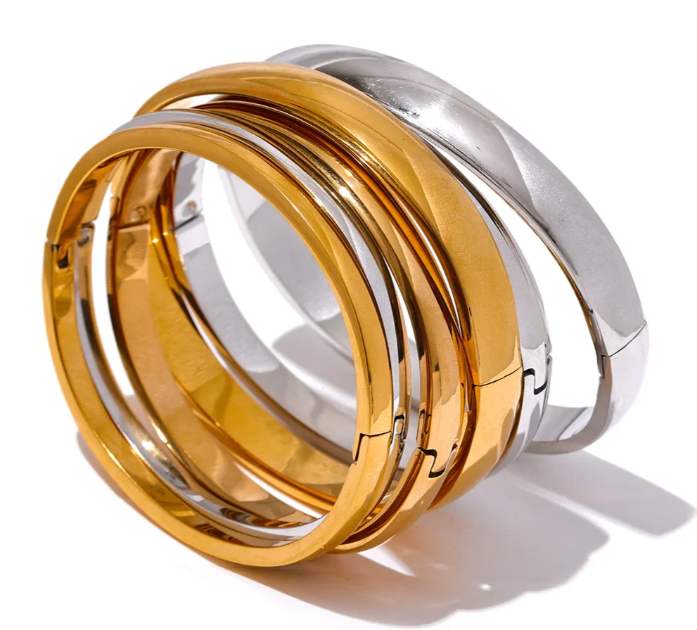 Bracciali LunaraCharm – Un tocco di luce al tuo polso