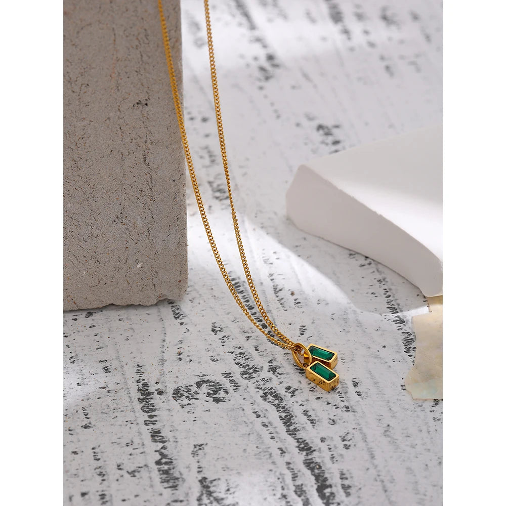 Collana Verde Smeraldo – Raffinatezza Naturale
