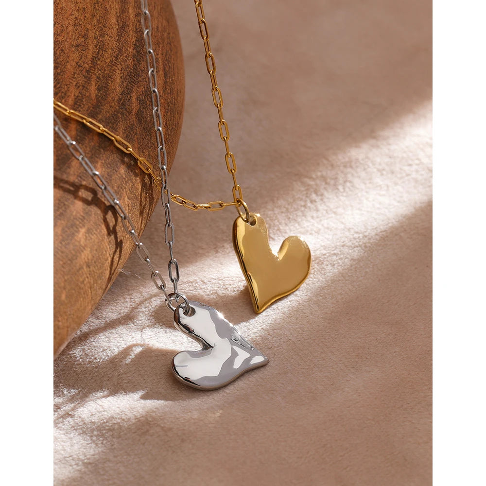Collana Cuore Lucente – Amore in Movimento