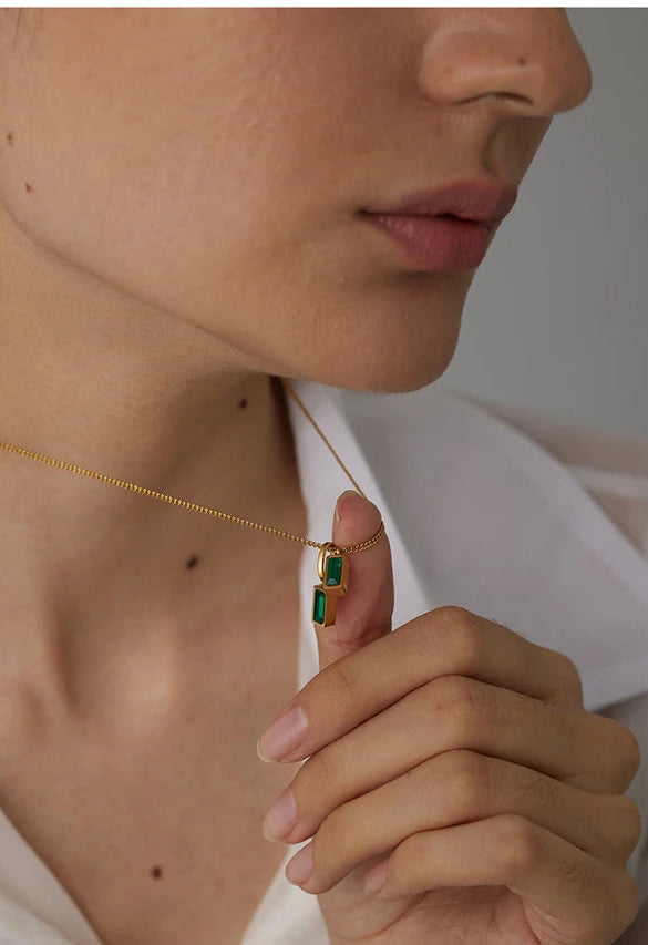 Collana Verde Smeraldo – Raffinatezza Naturale