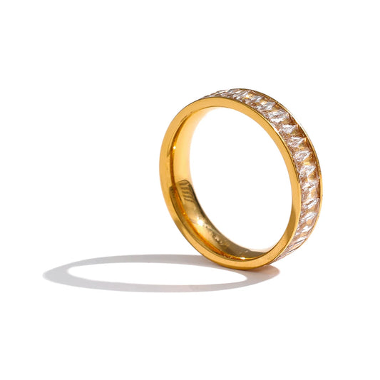 Anello Raggio Dorato – Eleganza senza fine