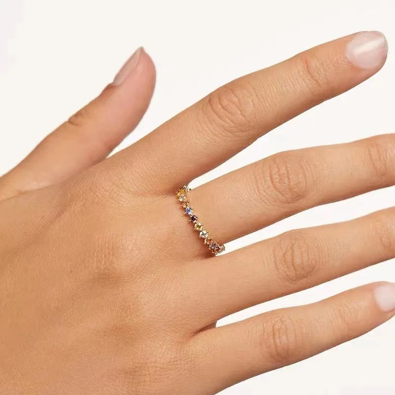Bagliori d’Autunno – Anello in argento 925 con zirconi dai toni caldi