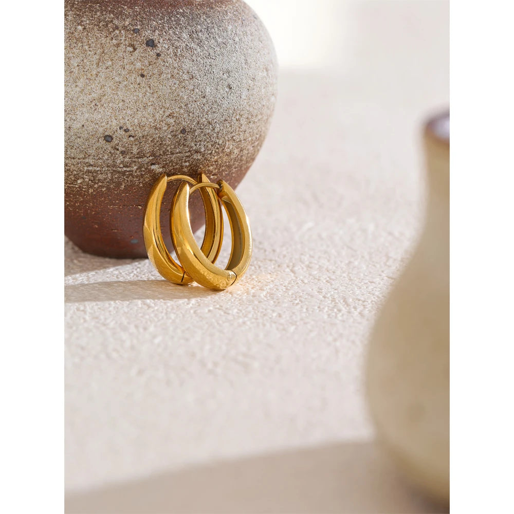 Orecchini Geometrici – Eleganza Moderna in Acciaio Inossidabile Oro 18K