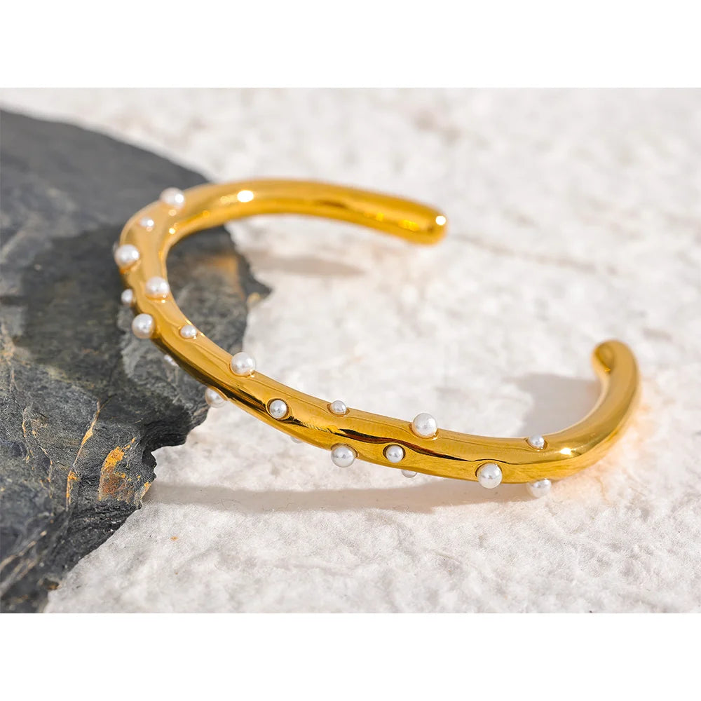 Bracciale Rigido Aperto con Perle – Acciaio Inossidabile Oro