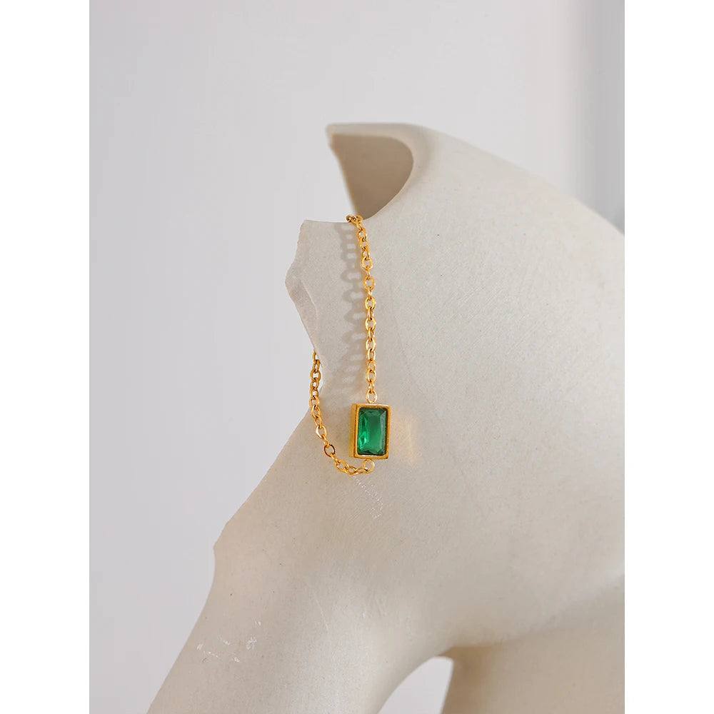 Anello Smeraldo di Luce – Catena Dorata Regolabile con Cristallo Verde