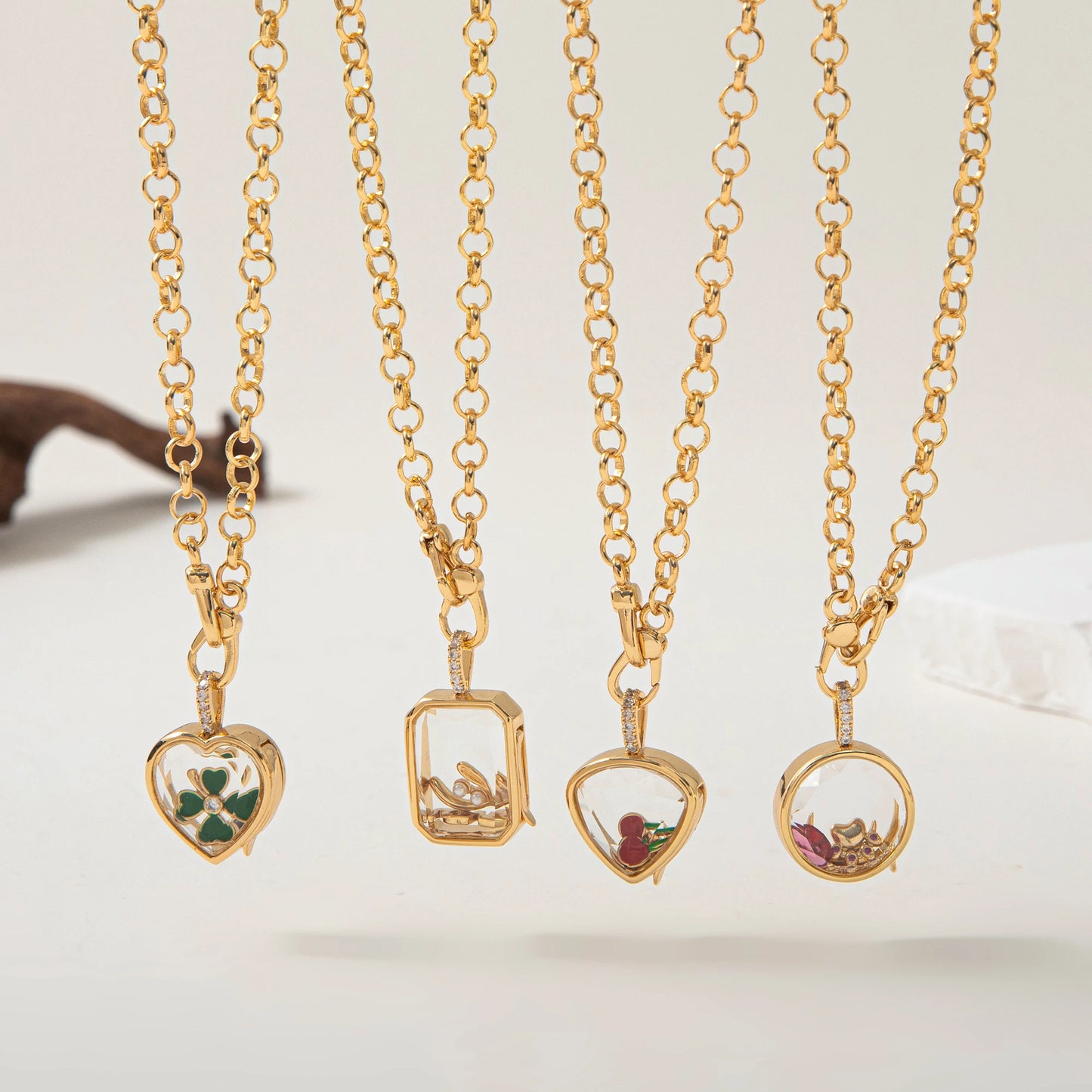 Collana Scrigno dei Desideri – 4 Modelli Apribili con 25 Charm a Scelta