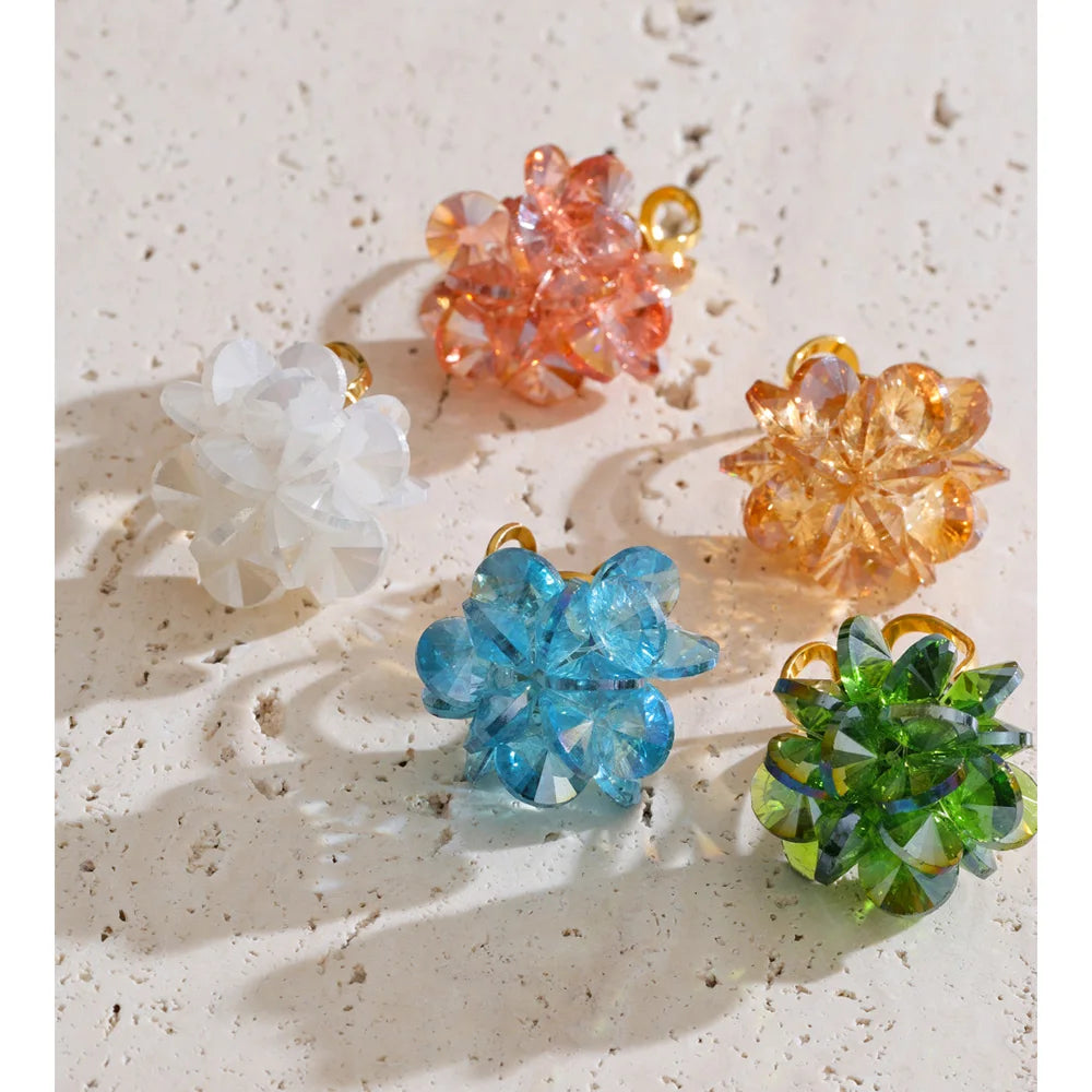 Anello “Crystal Bloom” – Sfera di Cristallo Colorata