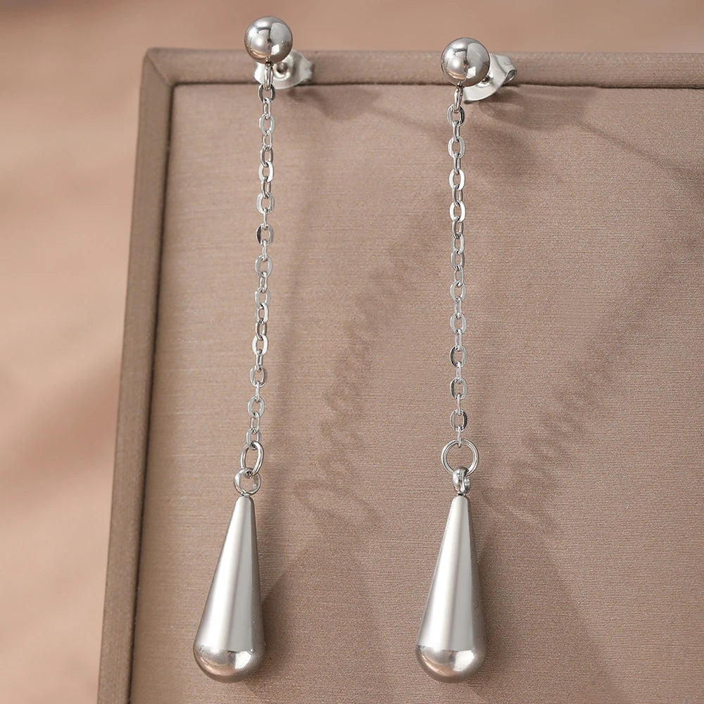 Orecchini “Catena di Gocce” – Eleganza Infinita
