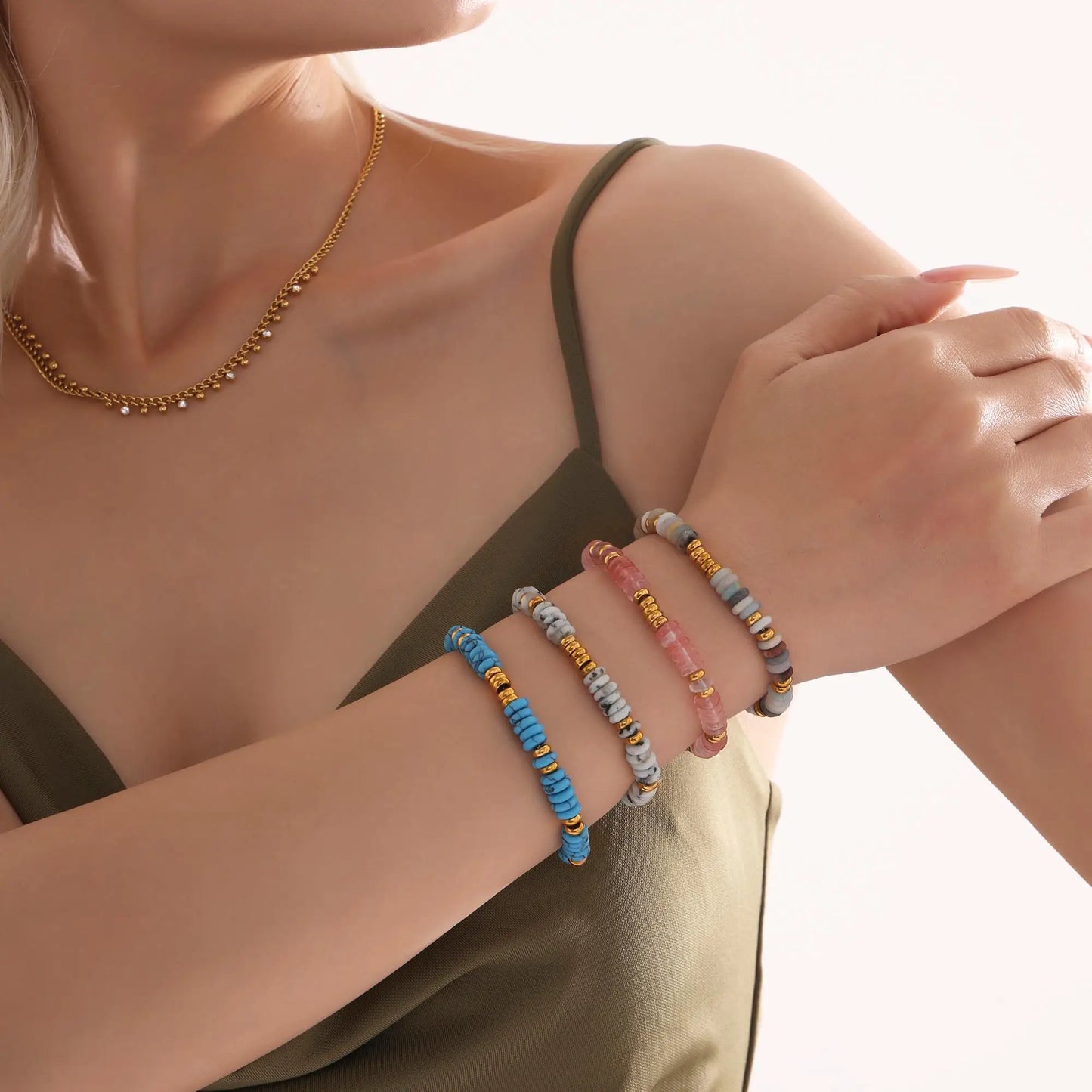 Bracciale con Perline in Pietre Naturali Multicolore - 6 Varianti di Colore