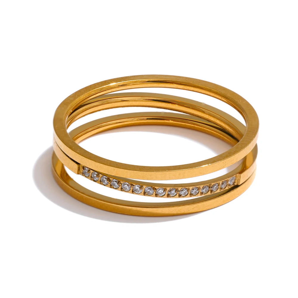 Anello Linea di Luce – Raffinata Essenzialità