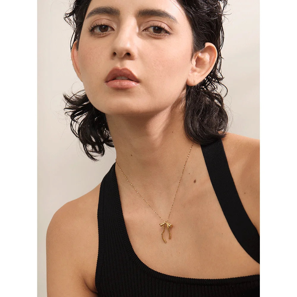 Collana Nodo a Fiocco – Acciaio Inossidabile 316L Placcato Oro 18K o Platino