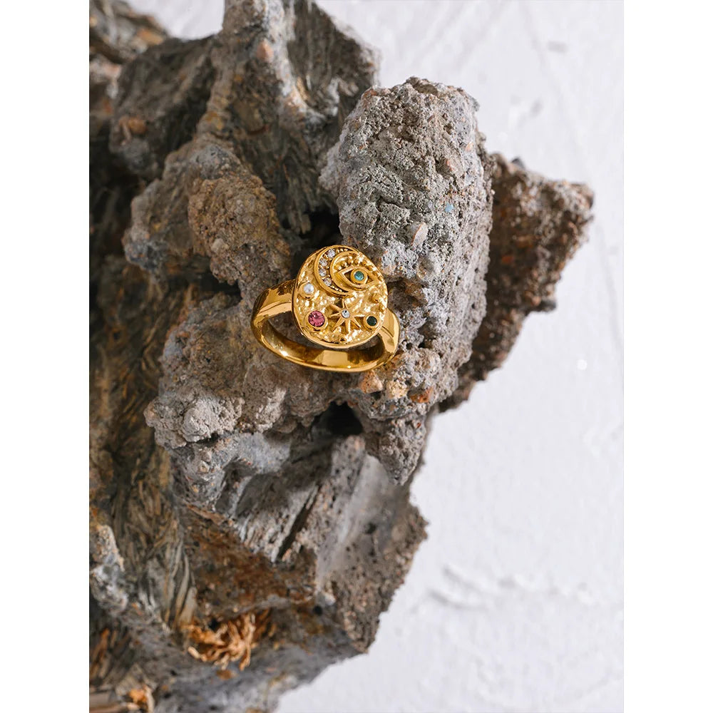 Anello con charm Stella, Luna e Occhio – Zirconi colorati in acciaio inox