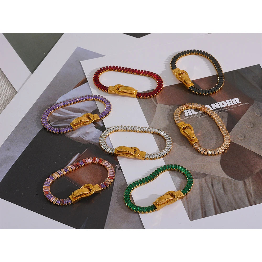 Bracciale con Fibbia Gioiello – Acciaio Inossidabile Placcato Oro 18K con Zirconi Colorati | Design Unico