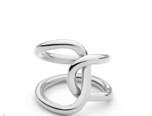 Anello “Twist Knot” – Linee Intrecciate
