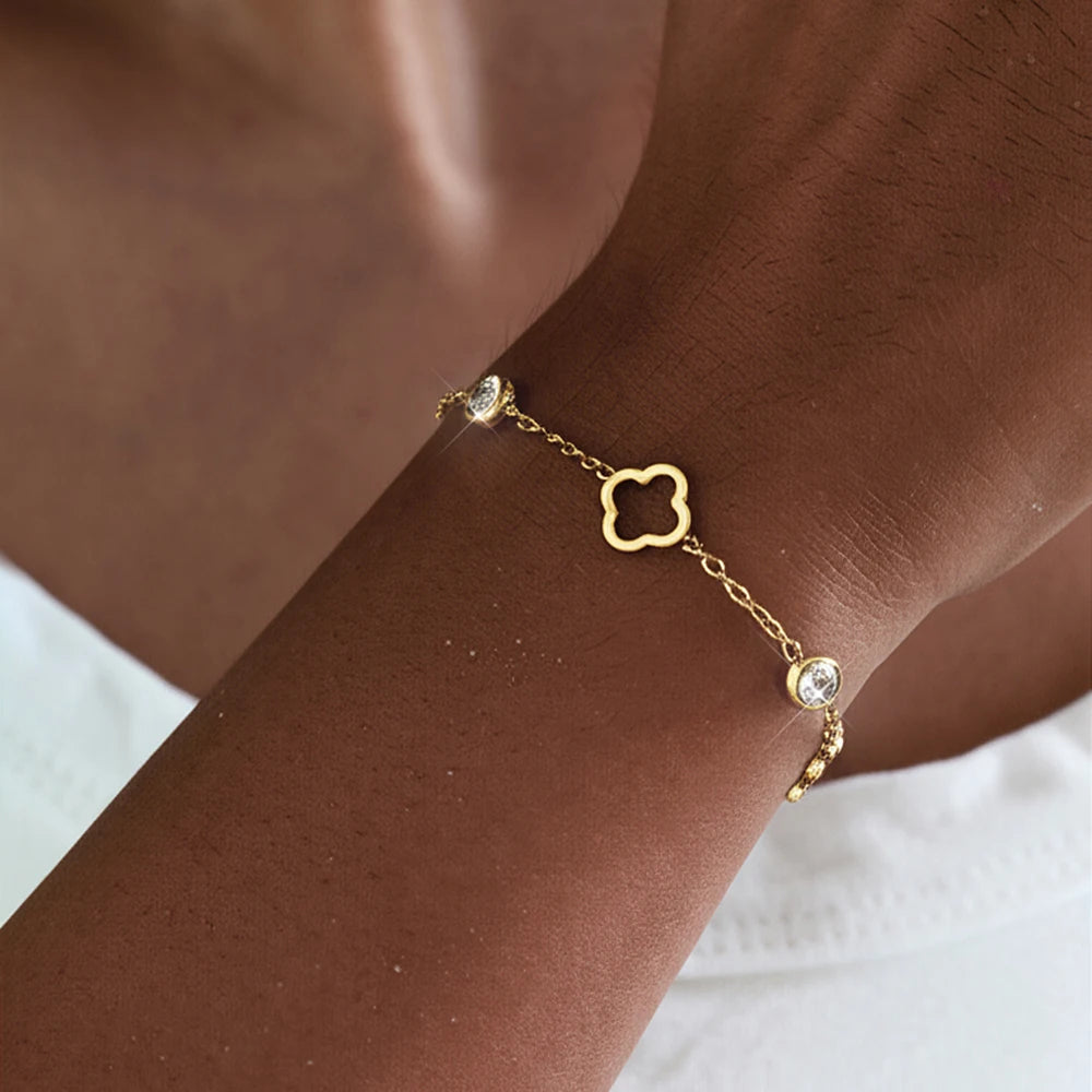 Bracciale “Quadrifoglio di Cristallo” – Acciaio inossidabile con zirconi scintillanti