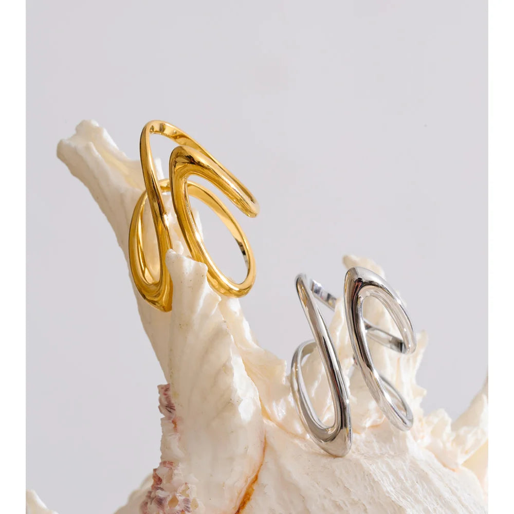 Anello “Aura Line” – Forme Fluide