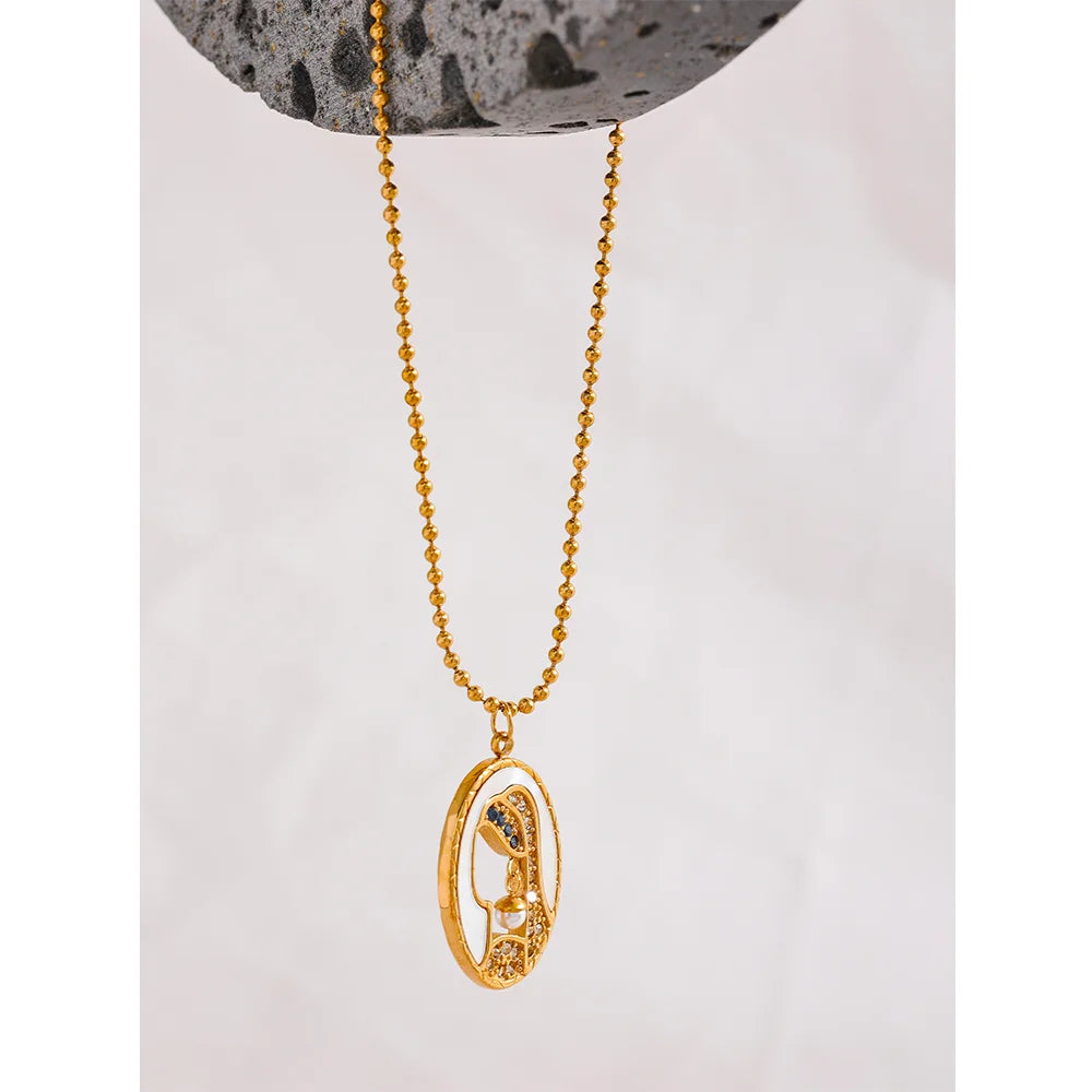 Collana Ritratto Dorato – Grazia e Luce