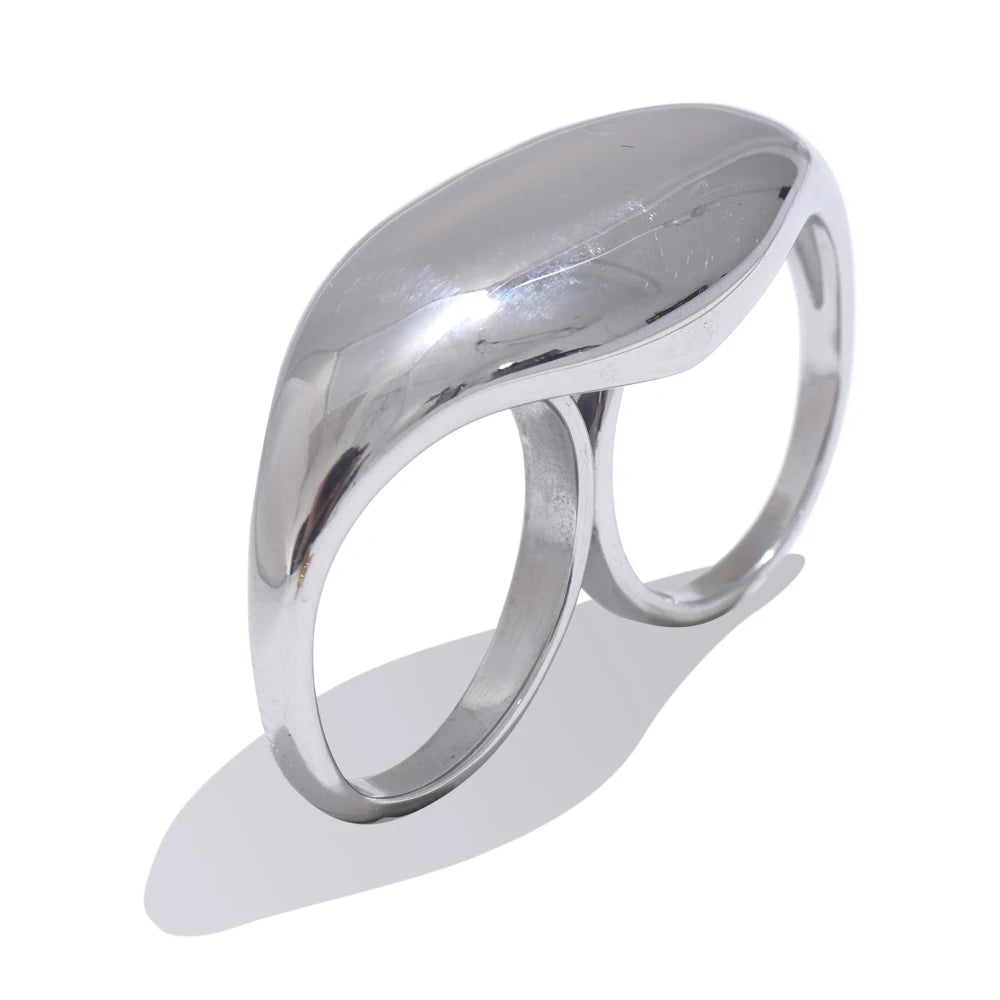 Anello Doppio Geometrico – Design Moderno e Audace