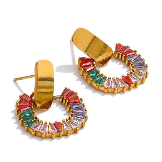 Orecchini “Cerchio di Colori” – Mini hoop dorati con zirconi multicolor