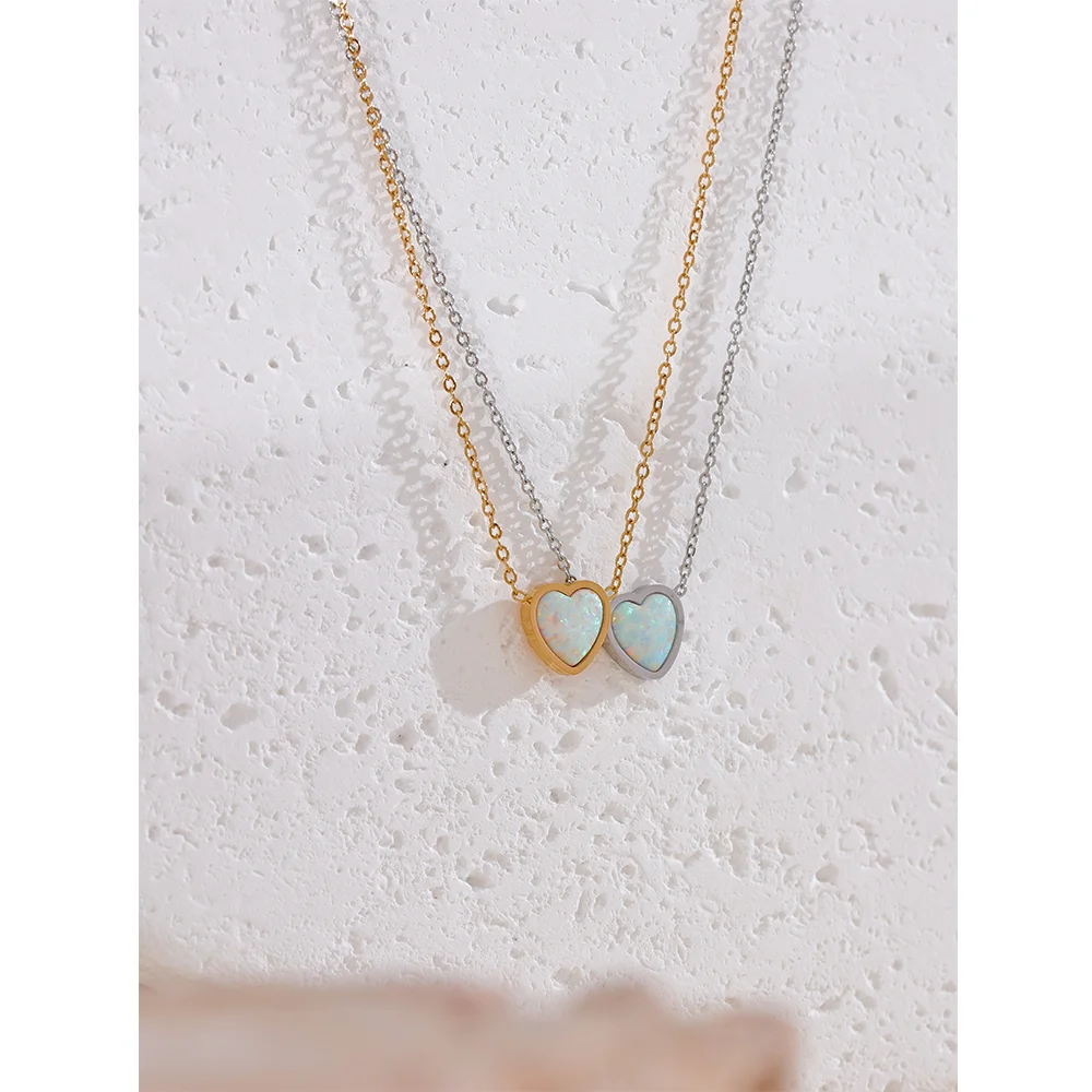 Collana Heart Glow – Acciaio Inossidabile Oro o Argento