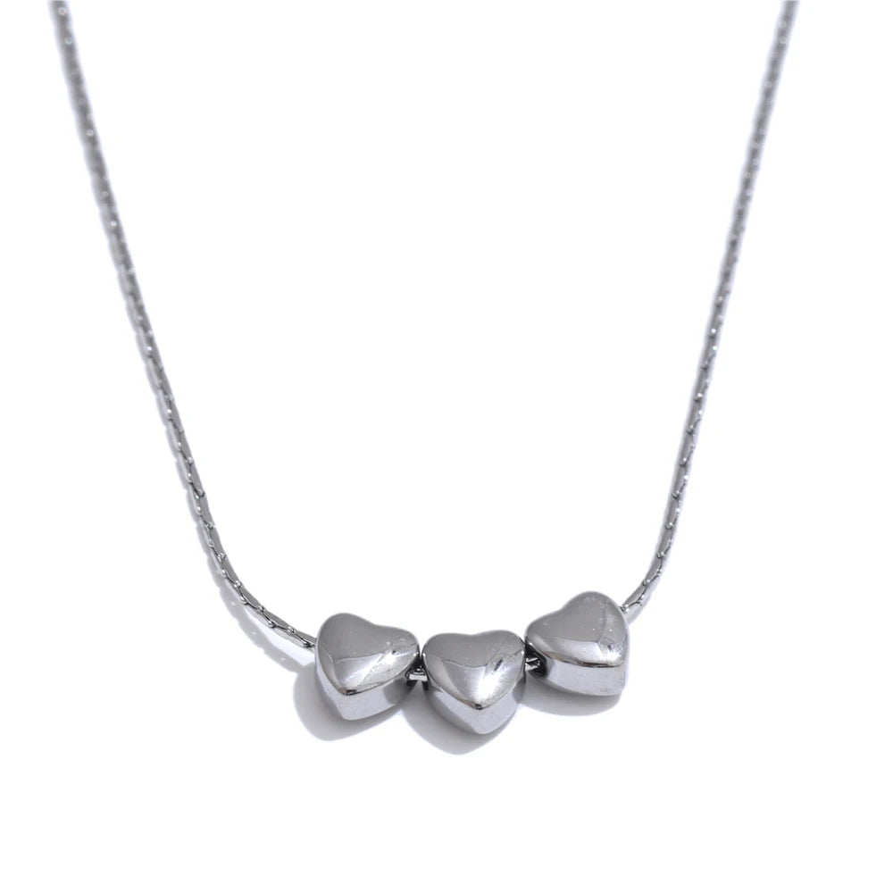 Collana “Trio Heart” – Dolcezza Minimal