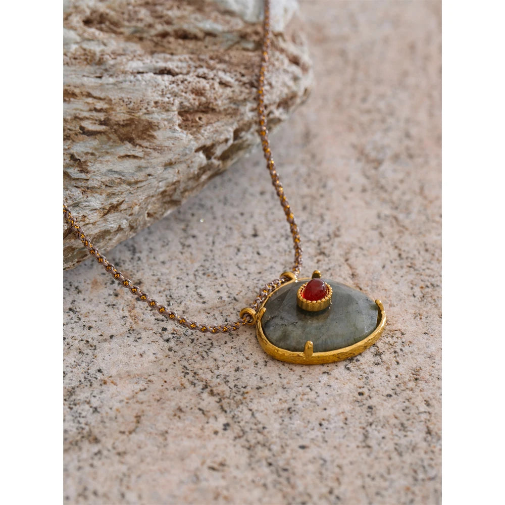 Collana Ovale in Agata Naturale Spettrolite – Ciondolo in Acciaio Inossidabile Dorato Elegante
